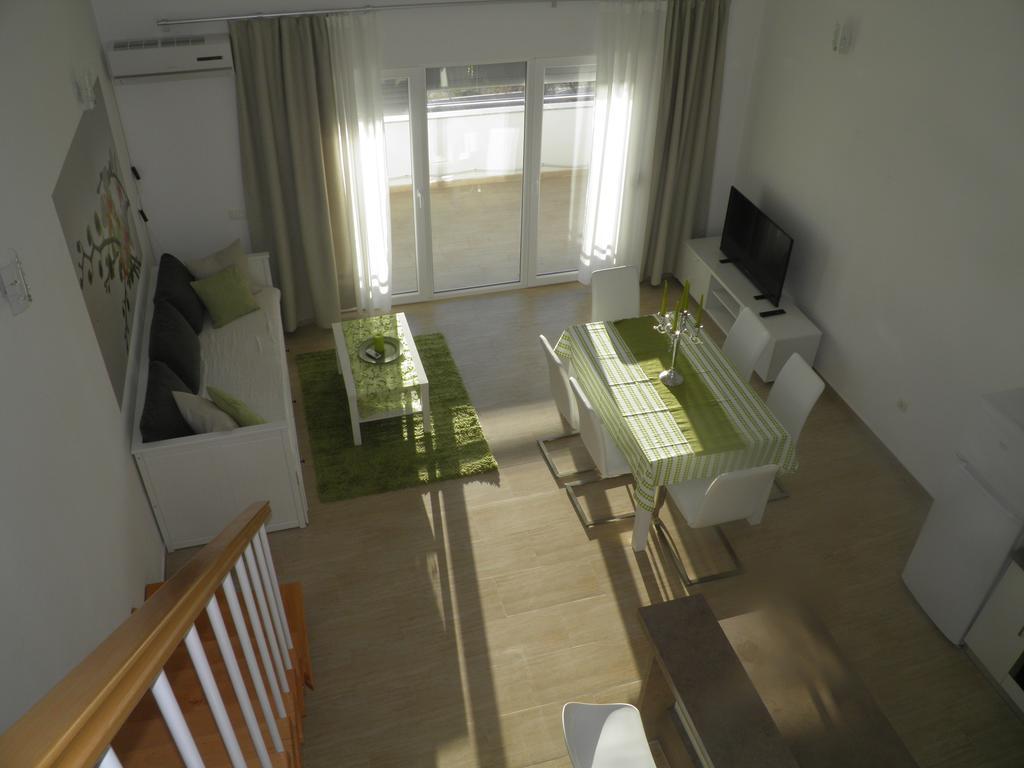 Apartments Perla Dinjiška Esterno foto