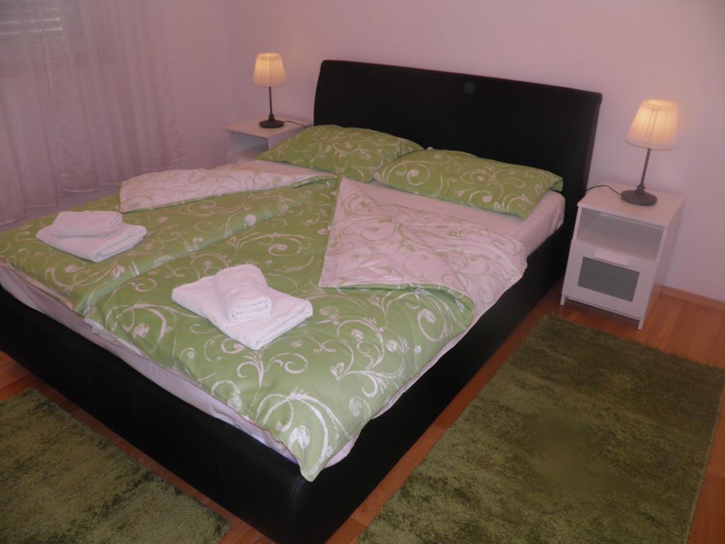 Apartments Perla Dinjiška Esterno foto
